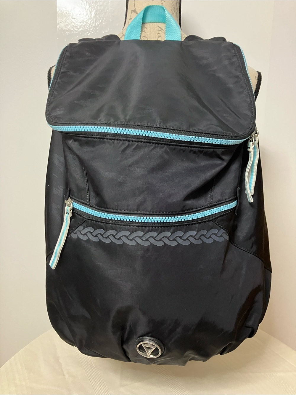 Lululemon Ivivva Pack to Class Backpack Black